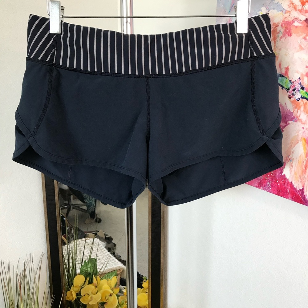 Lululemon Run Times Shorts Size 6